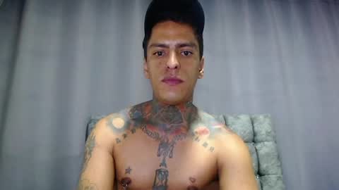 Snapshot of vicctorzc chatting on 24, 7, 2026 Victor cardenas online show from 24, 7, 2026
