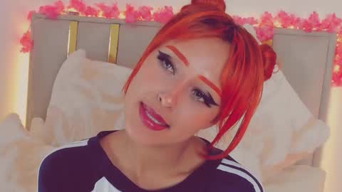 Snapshot of vicioushorse33 chatting on 15, 10, 2025 Sophie and Stan online show from 15, 10, 2025