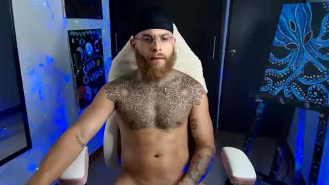 Snapshot of vickingcock7 chatting on 19, 5, 2026 vickingcock7 online show from 19, 5, 2026