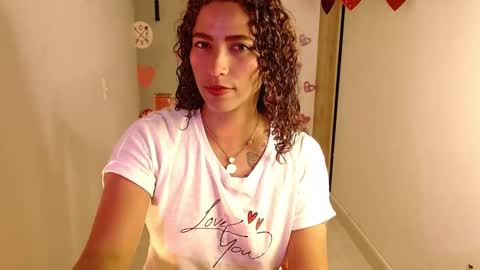 Snapshot of vicky_crazy chatting on 12, 2, 2025 Vicky  online show from 12, 2, 2025