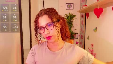 Snapshot of vicky_crazy chatting on 2, 3, 2025 Vicky  online show from 2, 3, 2025