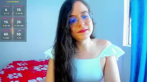 Snapshot of vicky_cristinax chatting on 13, 3, 2026 Vicky online show from 13, 3, 2026
