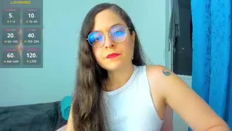 Snapshot of vicky_cristinax chatting on 21, 6, 2026 Vicky online show from 21, 6, 2026