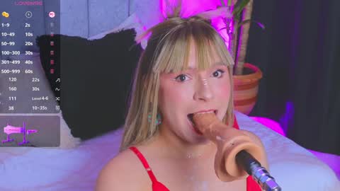 Snapshot of vicky_hot_x chatting on 18, 12, 2024 online show from 18, 12, 2024