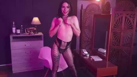 Snapshot of vicky_hot_x chatting on 15, 2, 2025 online show from 15, 2, 2025