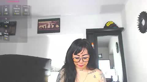 Vicky  online show from 4, 2, 2026