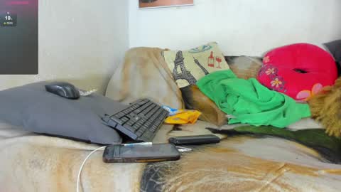 Snapshot of vicky_hotteei chatting on 2, 2, 2025 vicky manuela online show from 2, 2, 2025
