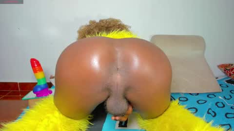 Snapshot of vicky_hotteei chatting on 1, 10, 2025 vicky manuela online show from 1, 10, 2025