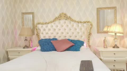 vicky_sky_ online show from 12, 5, 2026