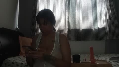 vickyhm22 online show from 11, 2, 2026