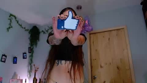 Victoria   online show from 5, 11, 2025