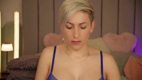 Snapshot of vickysecret96 chatting on 2, 2, 2025 vickysecret96 online show from 2, 2, 2025