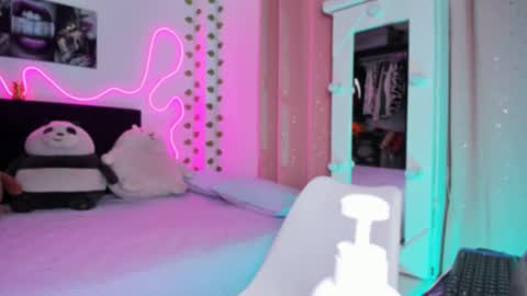 VICTORIA 3 online show from 10, 10, 2025