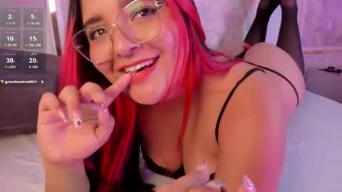 Victoria online show from 23, 9, 2025