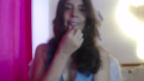 Snapshot of victoria25_meester chatting on 10, 1, 2025 Hi guys Im victoria Be the one who can control me in PVT online show from 10, 1, 2025
