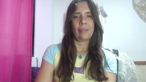 Snapshot of victoria25_meester chatting on 15, 1, 2025 Hi guys Im victoria Be the one who can control me in PVT online show from 15, 1, 2025