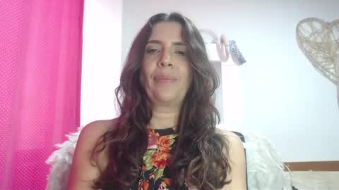 Snapshot of victoria25_meester chatting on 17, 1, 2025 Hi guys Im victoria Be the one who can control me in PVT online show from 17, 1, 2025
