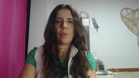 Snapshot of victoria25_meester chatting on 19, 1, 2025 Hi guys Im victoria Be the one who can control me in PVT online show from 19, 1, 2025