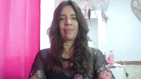 Snapshot of victoria25_meester chatting on 5, 2, 2025 Hi guys Im victoria Be the one who can control me in PVT online show from 5, 2, 2025