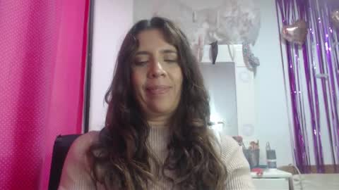 Snapshot of victoria25_meester chatting on 17, 2, 2025 Hi guys Im victoria Be the one who can control me in PVT online show from 17, 2, 2025