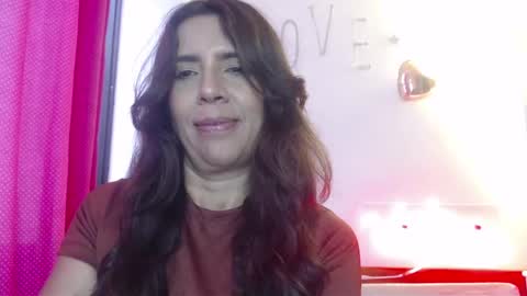 Snapshot of victoria25_meester chatting on 10, 3, 2025 Hi guys Im victoria Be the one who can control me in PVT online show from 10, 3, 2025