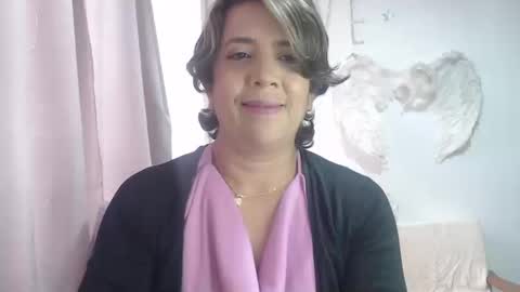 Snapshot of victoria25_meester chatting on 10, 9, 2025 Hi guys Im victoria Be the one who can control me in PVT online show from 10, 9, 2025