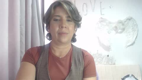 Snapshot of victoria25_meester chatting on 11, 9, 2025 Hi guys Im victoria Be the one who can control me in PVT online show from 11, 9, 2025