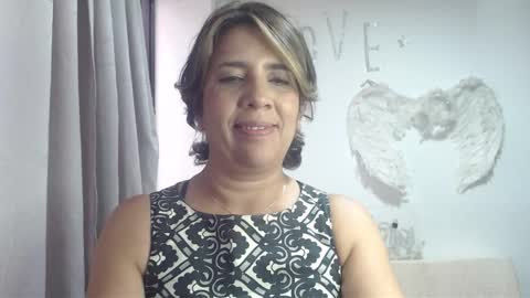 Snapshot of victoria25_meester chatting on 19, 9, 2025 Hi guys Im victoria Be the one who can control me in PVT online show from 19, 9, 2025