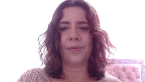 Snapshot of victoria25_meester chatting on 14, 6, 2026 Hi guys Im victoria Be the one who can control me in PVT online show from 14, 6, 2026