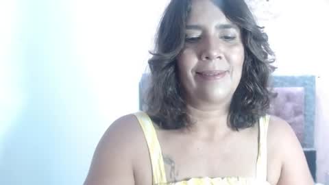 Snapshot of victoria25_meester chatting on 27, 7, 2026 Hi guys Im victoria Be the one who can control me in PVT online show from 27, 7, 2026