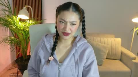 Snapshot of victoria___moon chatting on 11, 5, 2026 victoria online show from 11, 5, 2026