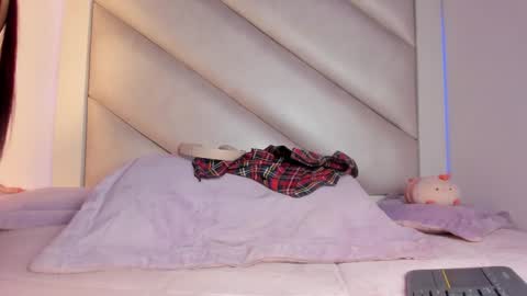 Snapshot of victoria__js chatting on 11, 2, 2026 Victoria online show from 11, 2, 2026