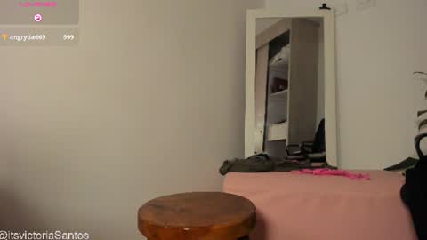 Snapshot of victoria__winner chatting on 15, 7, 2026 Victoria Santos online show from 15, 7, 2026