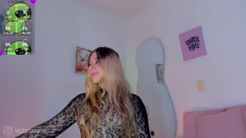 Snapshot of victoria_alien chatting on 22, 5, 2026 Victoria independent model online show from 22, 5, 2026