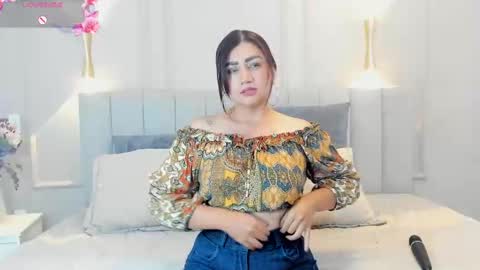 victoria  online show from 22, 10, 2025