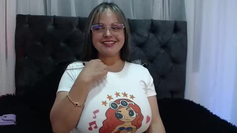 victoria_cherry_ online show from 22, 9, 2025