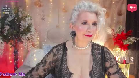 diorvictoria9 online show from 5, 1, 2026