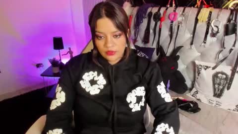 victoria_floyd1 online show from 10, 1, 2026