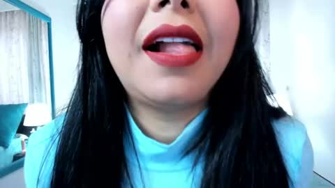 Snapshot of victoria_kim_lee chatting on 25, 5, 2026 Victoria online show from 25, 5, 2026