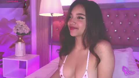 Snapshot of victoria_leiya chatting on 8, 7, 2026 VICTORIA online show from 8, 7, 2026