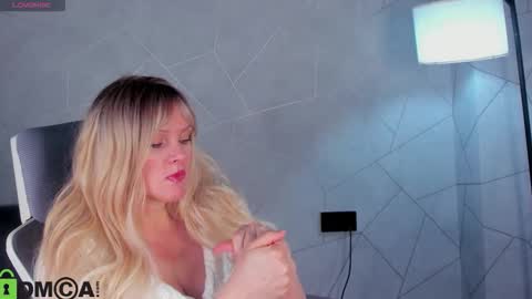 Victoria My schedule for the week 2 GMT 3am-9am TuWeThFrSa online show from 21, 3, 2026