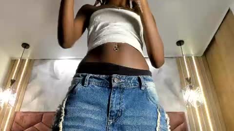 Vicky  online show from 25, 6, 2026