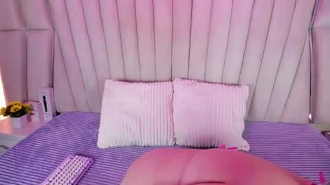 Snapshot of victoria_rossy_ chatting on 10, 7, 2026 Victoria online show from 10, 7, 2026