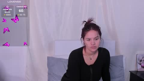 Victoria Zans  online show from 20, 12, 2025