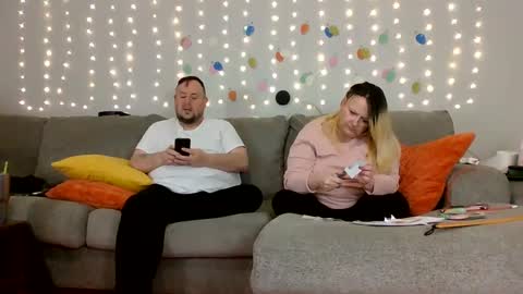 Victoria and Jesse online show from 11, 12, 2024