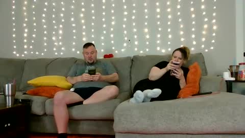 Victoria and Jesse online show from 27, 1, 2025