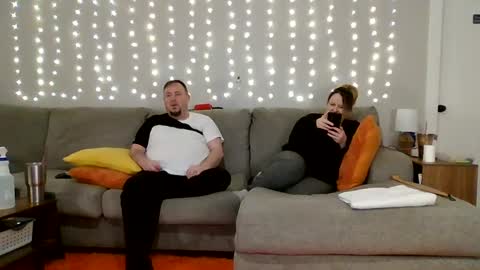 Victoria and Jesse online show from 10, 2, 2025