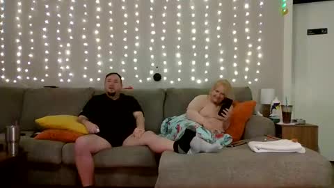 Victoria and Jesse online show from 23, 2, 2025