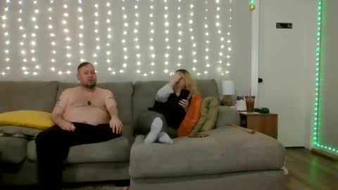 Victoria and Jesse online show from 10, 9, 2025