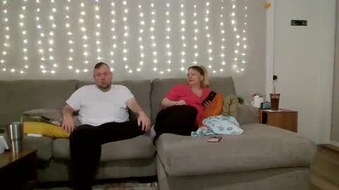 Victoria and Jesse online show from 27, 9, 2025